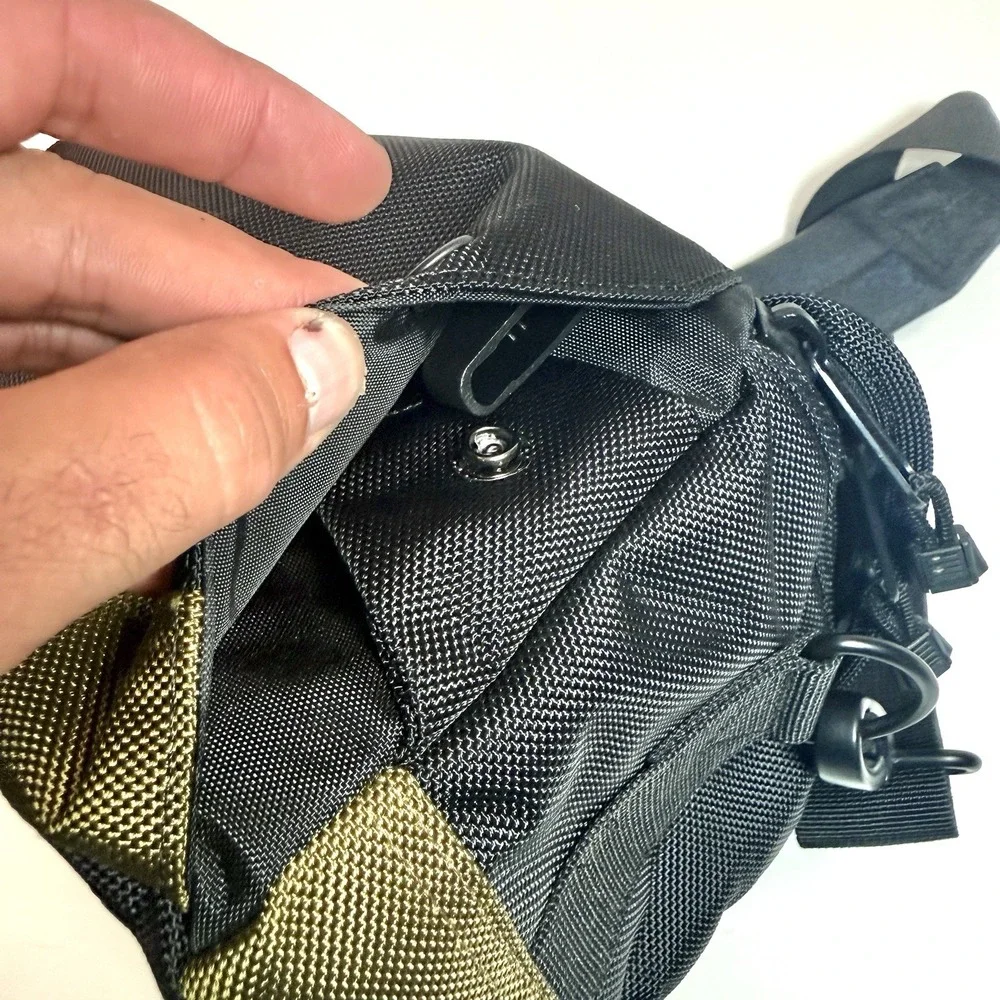 Canon 100EG DSLR Camera Gadget Bag Black Olive Shoulder Waist Belt Case